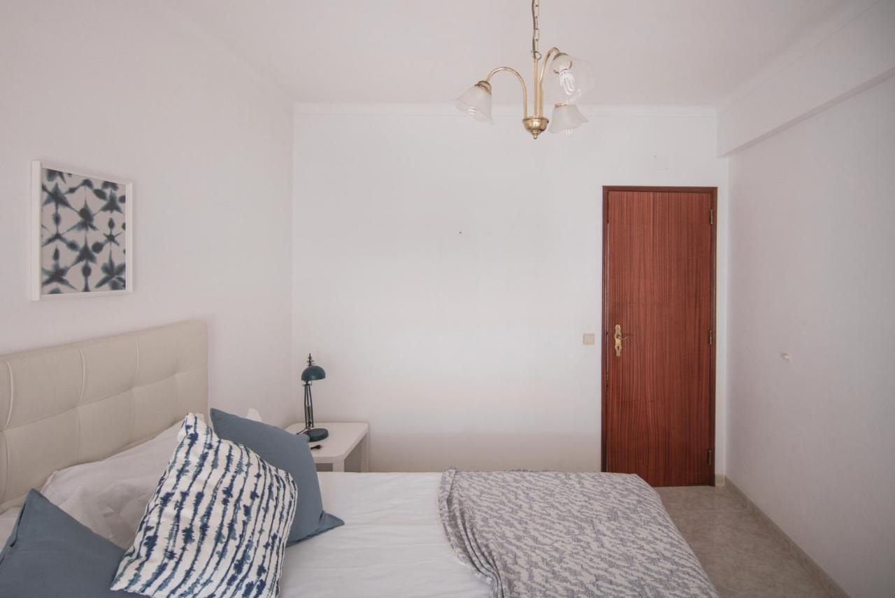 Zambujeira Do Mar 4-Bed House Perfect For Families & Friends Appartement Buitenkant foto